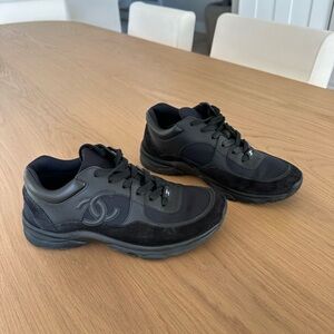 Chanel black Nylon Calfskin Suede CC Sneakers 38